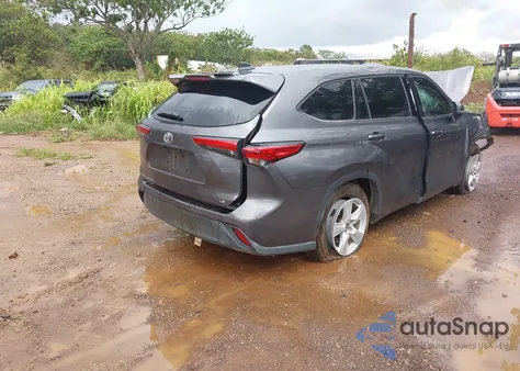 2022 Toyota Highlander Le from USA, damaged, VIN 5TDZZRAH9NS553966